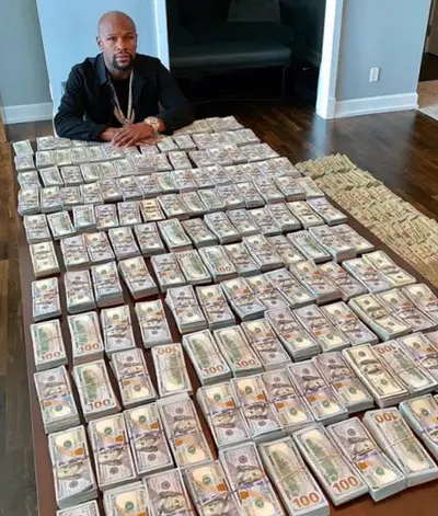 Floyd Mayweather Cash meme template