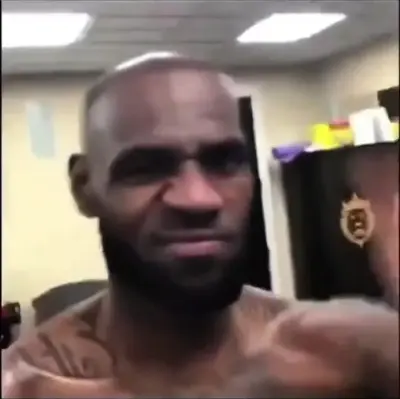 Lebron Tee Grizzly meme template