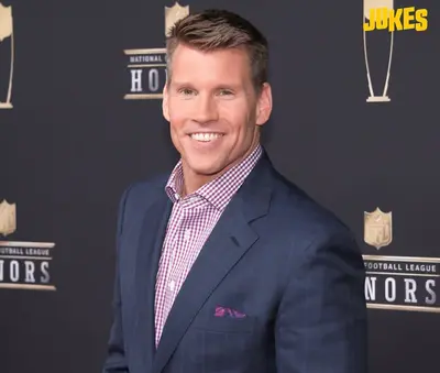 Scott Hansen smiling meme template
