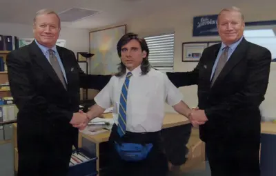 The office serrage de main variant meme template