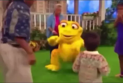 Yellow Lizard Dancing (Gullah Gullah Island) meme template